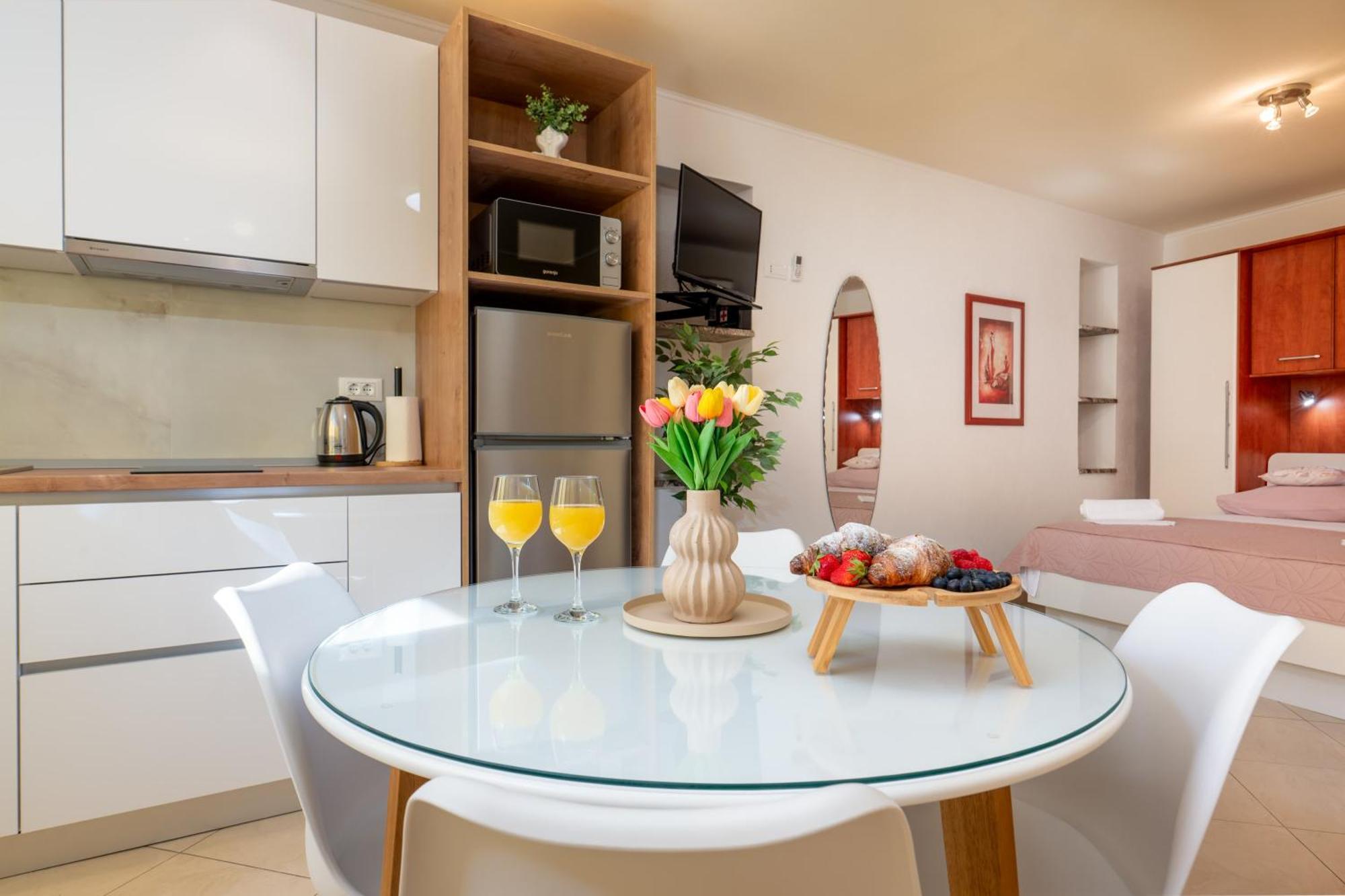 Apartmani Rita Baška Voda Екстериор снимка